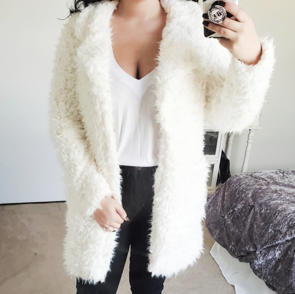 SOLDOUT//BELLAEDGE - Picture 4 of 5